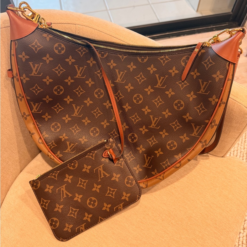 Louis Vuitton Monogram Loop Hobo Bag w/ Chain Strap & Pouch – Like New